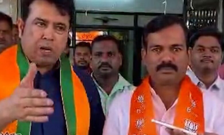 BVA's Suresh Padvi surprised by returning to BJP