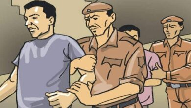 पुलिस ने तीन आरोपियों को गिरफ्तार किया है