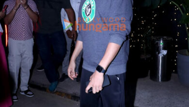 Photos: Kartik Aaryan snapped in Bandra | Parties & Events