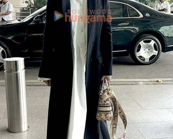 Photos: Sonam Kapoor Ahuja snapped at the airport | Parties & Events