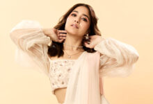 Shweta Tripathi reveals unconventional approach to character preparation; says, “Music and perfumes are my secret ingredients” : Bollywood News