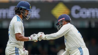 India's troubles increased after Australia's big innings