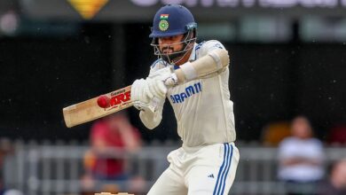 Akashdeep hits a six off Virat Kohli's bat in Gaba Test