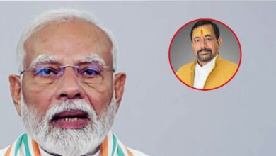 PM Modi spoke to MP Mukesh who was injured in the blow