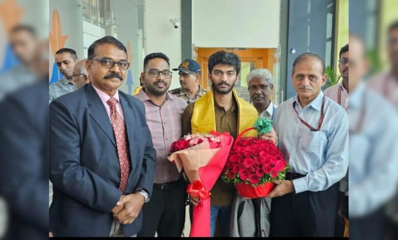 World Chess Champion D Gukesh Arrives In Chennai To Warm Welcome. watch