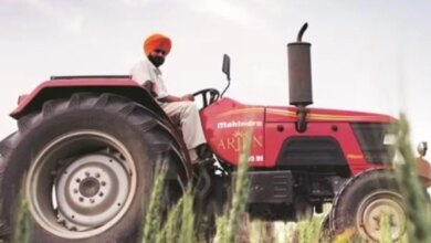 In agriculture, there is a possibility of increase in sales of tractors from the spring, good monsoon and MSP of Rabi crops will get a boost कृषि में बहार से ट्रैक्टरों की बिक्री में तेजी के आसार, अच्छे मॉनसून और रबी फसलों के MSP से मिलेगा बढ़ावा