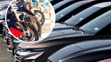 Auto Sales: Two-wheeler sales increased by 16% in November, car sales declined by 14% - FADA