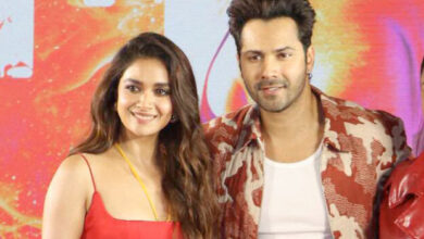 Baby John press conference: “Keerthy Suresh is a gundi; she told me, ‘Tu auto mein chal. Kya gaadi mein jaa raha hai? Star hai kya?’” – Varun Dhawan