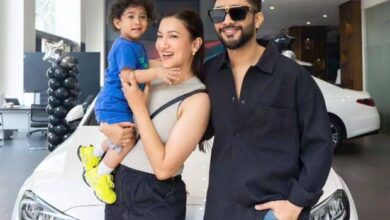 Gauahar Khan buys Mercedes-Benz Coupe worth nearly Rs 1 crore, celebrates with family : Bollywood News