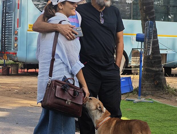 Producer Pallavi Joshi shelters 50 stray dogs on the sets of Vivek Agnihotri's The Delhi Files 50 : Bollywood News