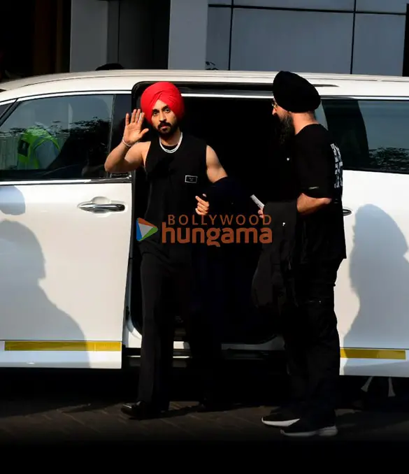 Photos: Diljit Dosanjh snapped at Kalina airport