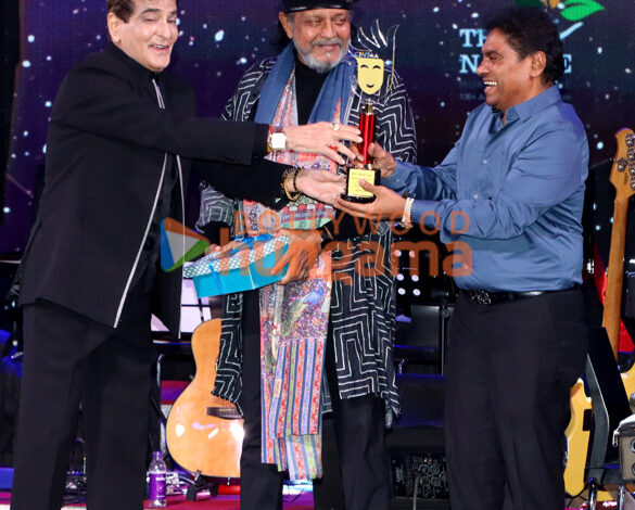 Photos: Jeetendra, Mithun Chakraborty, Johny Lever and others attend CINTAA’s fundraiser, paying tribute to Raj Kapoor