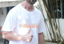 Photos: John Abraham snapped in Khar