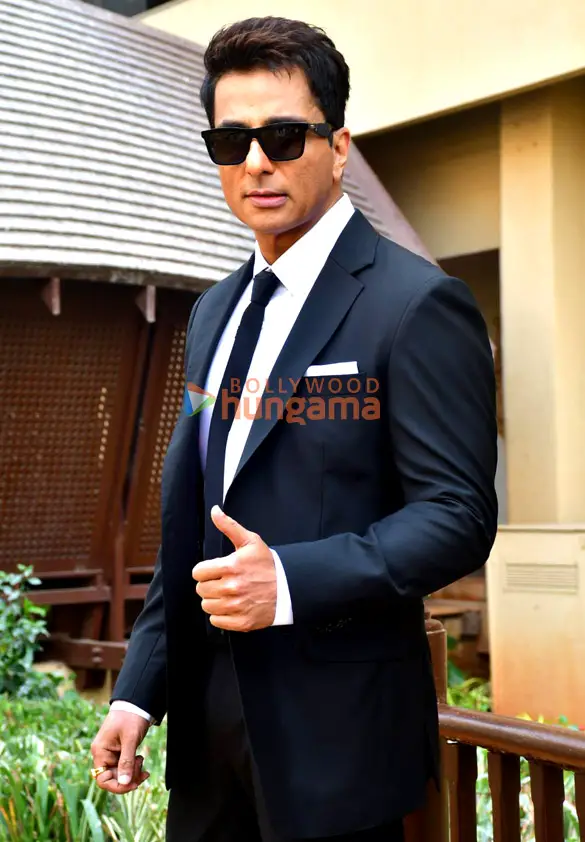 Photos: Sonu Sood snapped during Fateh promotions