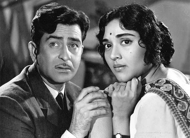 REVEALED: Raj Kapoor's Sangam was a PAN-GLOBAL blockbuster, collecting Rs. 12 cr; helped the Hindujas bag arms contracts from Iran's royal family 12 : Bollywood News