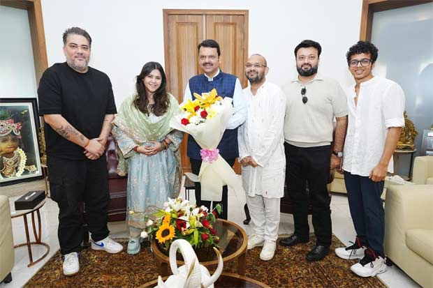 Devendra Fadnavis congratulates team The Sabarmati Report on film success following Maha Yuti's win in Maharashtra Assembly Elections : Bollywood News