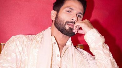 Shahid Kapoor reveals he cried on set after terrible heartbreak: “I think I am destroying myself” : Bollywood News