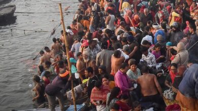 Varanasi: Crowd of devotees in Kashi, see ...