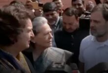 'Poor Lady ...' Sonia's stance on President's speech