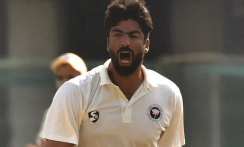 Who Is Umar Nazir Mir: 6-Foot-4 Tall Jammu And Kashmir Fast Bowler Who Dismissed Rohit Sharma, Ajinkya Rahane And Shivam Dube