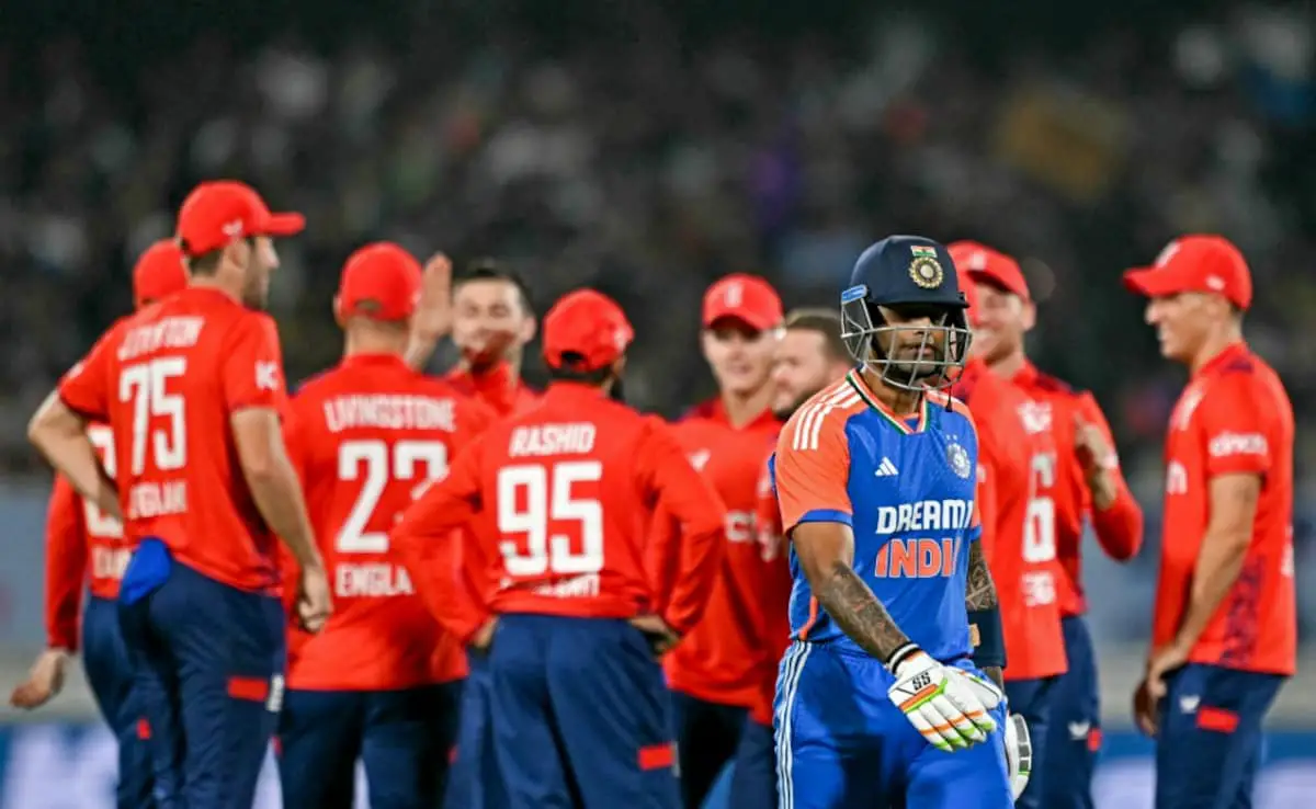 3rd T20i: Varun Chakravarthy's heroics in vain as India slump to 26-R loss vs england