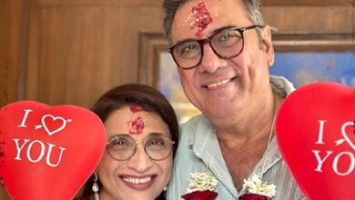 Boman Irani Shares The Sweetest Anniversary Post for Wife Zenobia Irani: Bollywood News