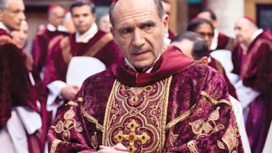 Peter Straughan calls Conclave a “Labor of Love” after 8 Oscar nominations; Ralph Fiennes applauds director Edward Berger