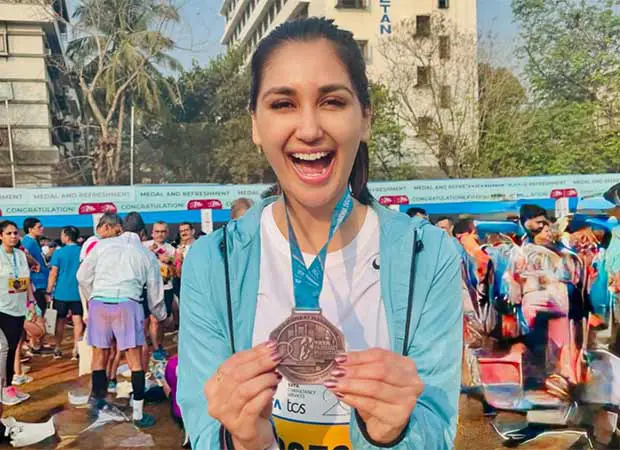 Nikita Dutta completes sixth Mumbai Marathon, celebrates 10 years of running 10 : Bollywood News