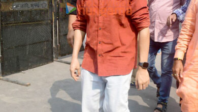 Photos: Kartik Aaryan visits Siddhivinayak Temple to seek blessings