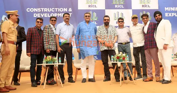 Photos: Sanjay Dutt graces the launch of RICL in Kalyan | Parties & Events