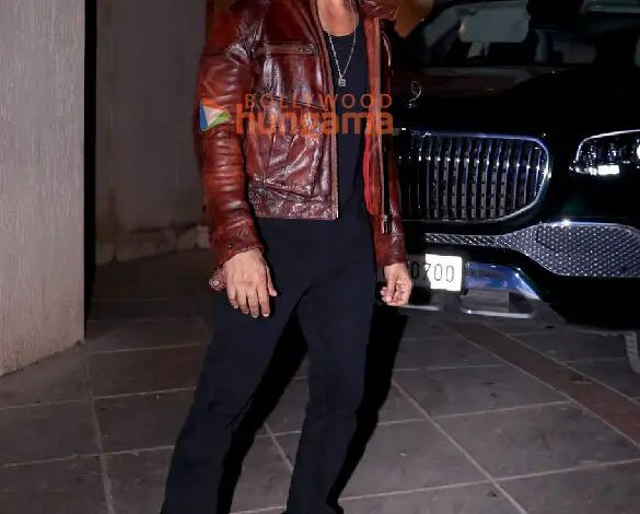 Photos: Shahid Kapoor snapped in Bandra