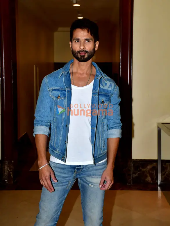 Photos: Shahid Kapoor snapped promoting his Film Deva