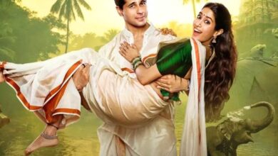 Sidharth Malhotra kicks off shoot of Param Sundari in Kerala