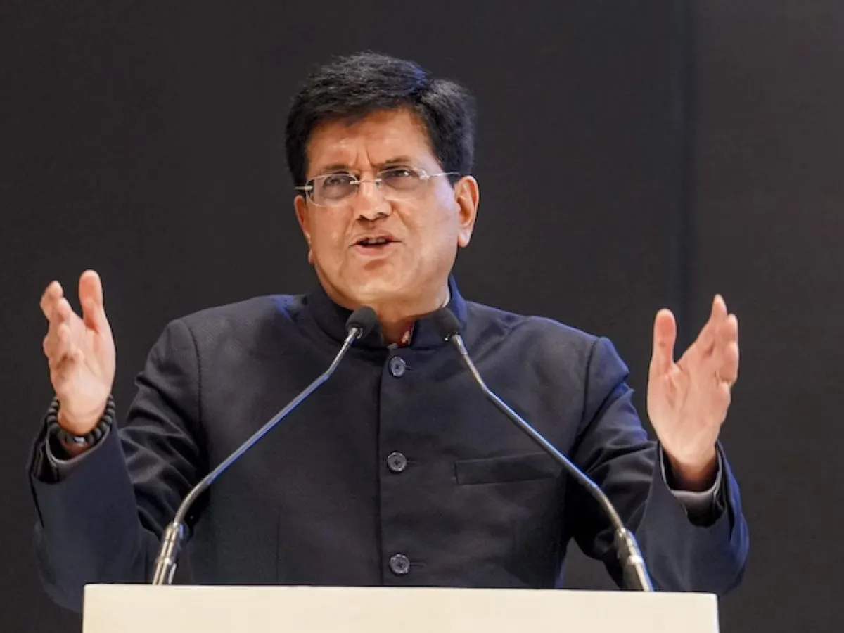 Piyush Goyal held a meeting with the electric vehicle industry, discussed various issues including charging infra and battery swapping इलेक्ट्रिक वाहन उद्योग के साथ पीयूष गोयल ने की बैठक, चार्जिंग इंफ्रा और बैटरी स्वैपिंग समेत विभिन्न मुद्दों पर हुई चर्चा