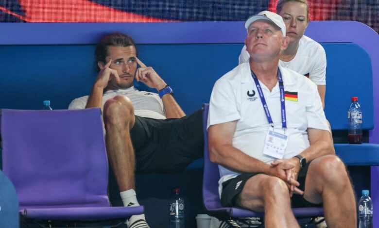 Tennis: Alexander Zverev Injured As Holders Germany Crash Out Of United Cup, USA Advance