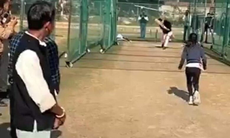 Watch: 12-Year-Old Sushila Meena, Who Impressed Sachin Tendulkar, Clean Bowls Rajyavardhan Rathore