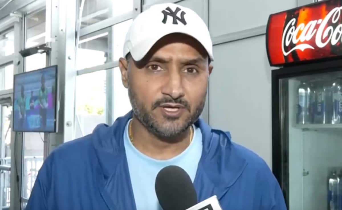 "Has An Average Of 56": Harbhajan Singh Heartbroken By 2 India Stars' Snub