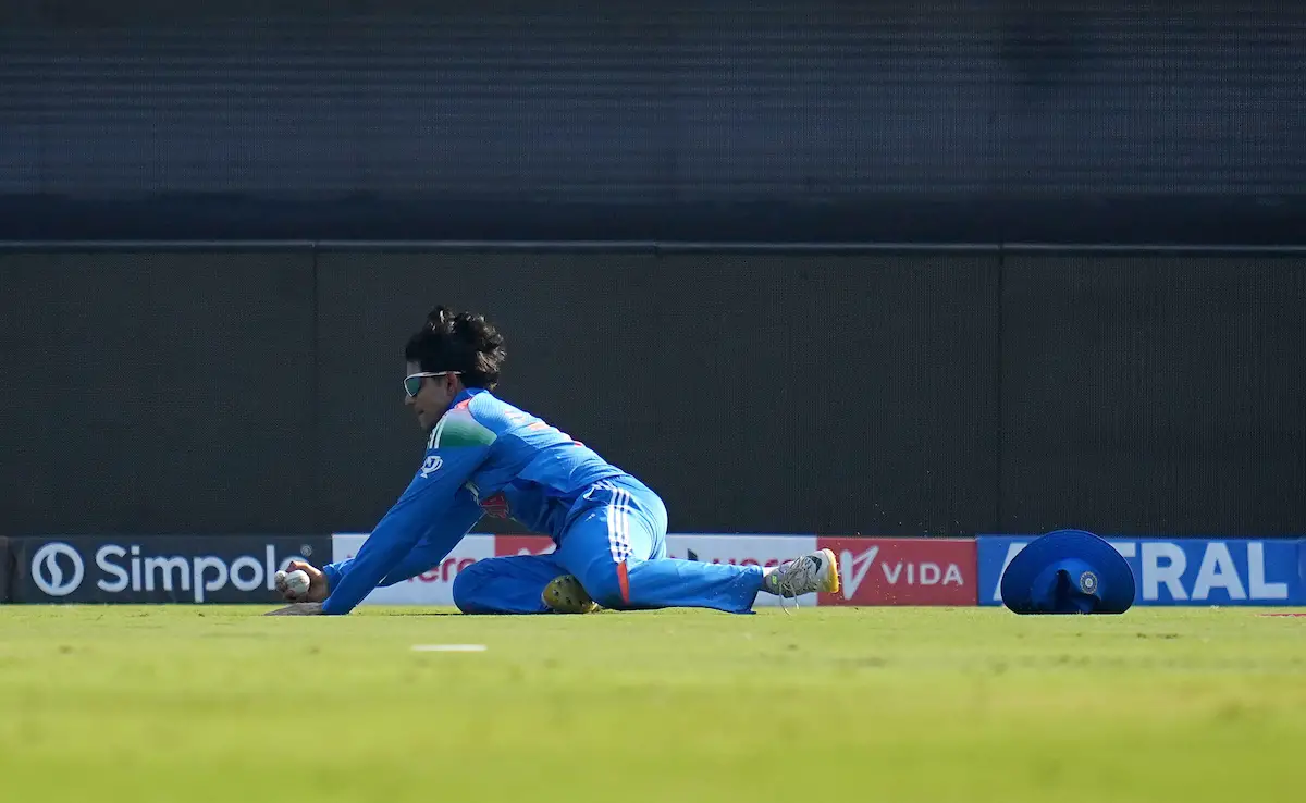 "Watch this, Haters": India Vice-Captain Shubman Gill Takes Stunning Diving Catch, Sends Internet on Fire