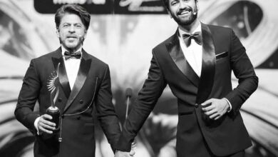 Vicky Kaushal Reveals 'Intimate' Moments with Shah Rukh Khan in Dunki: "Unke baaho mein main marr bhi gaya": bollywood news