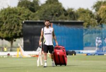 Wave from King Kohli, Shreyas Sign on T-SHIRT: AWED Fans Connect with Indian Cricketers in Dubai