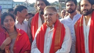 Naga chaitanya, sai pallavi seek blessings at tirupati ahead of thandel release: bollywood news