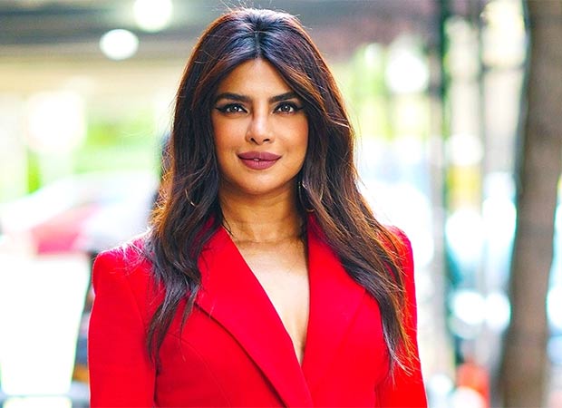 Priyanka Chopra Applauds Anuja for Oscar Nomination: "I highly recommend you to watch this remarkable film": Bollywood News