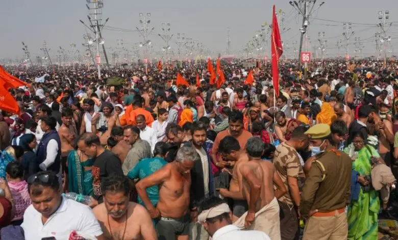 Crowd of devotees at the Sangam during the ongoing Maha Kumbh Mela in Prayagraj. (Image: PTI)