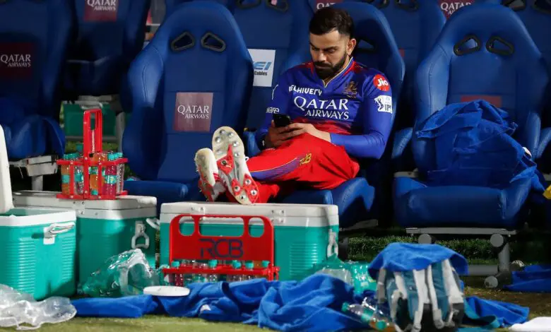 Why wasn't Virat Kohli Given RCB Captaincy? Sanjay manjrekar explains 'pressure' Factor