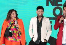 Next on Netflix 2025: Kapil Sharma Jokes About Archana Puran Singh's hand injury: "She was so excited about the great Indian kapil Indian kapil show being renewed for Third Season Ki UNHONI PADOSON KOL ywood news