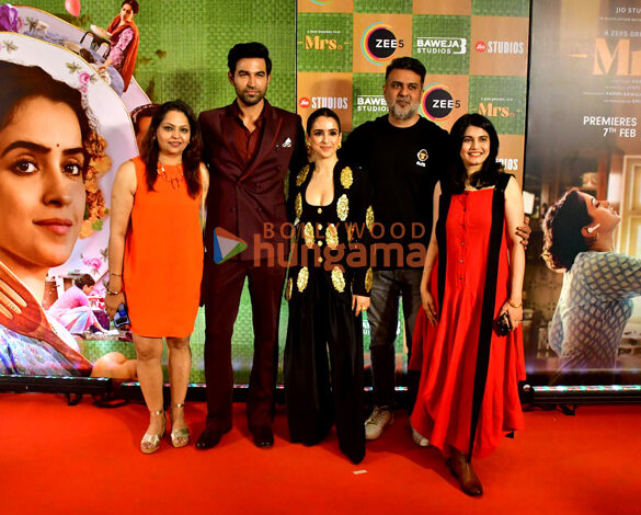 Photos: Shilpa Shetty, Sanya Malhotra, Harman Baweja and others grace the premiere of Mrs.