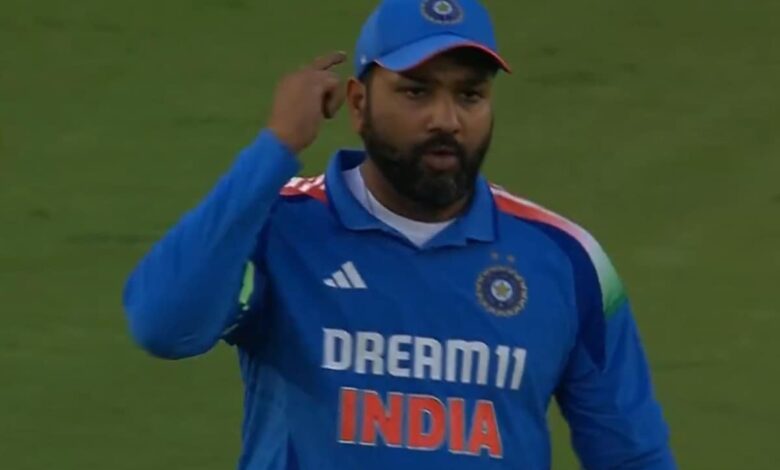 Rohit Sharma's 'Use Your Brain' Gesture after Arshdeep Singh Outfoxes England Star. Watch