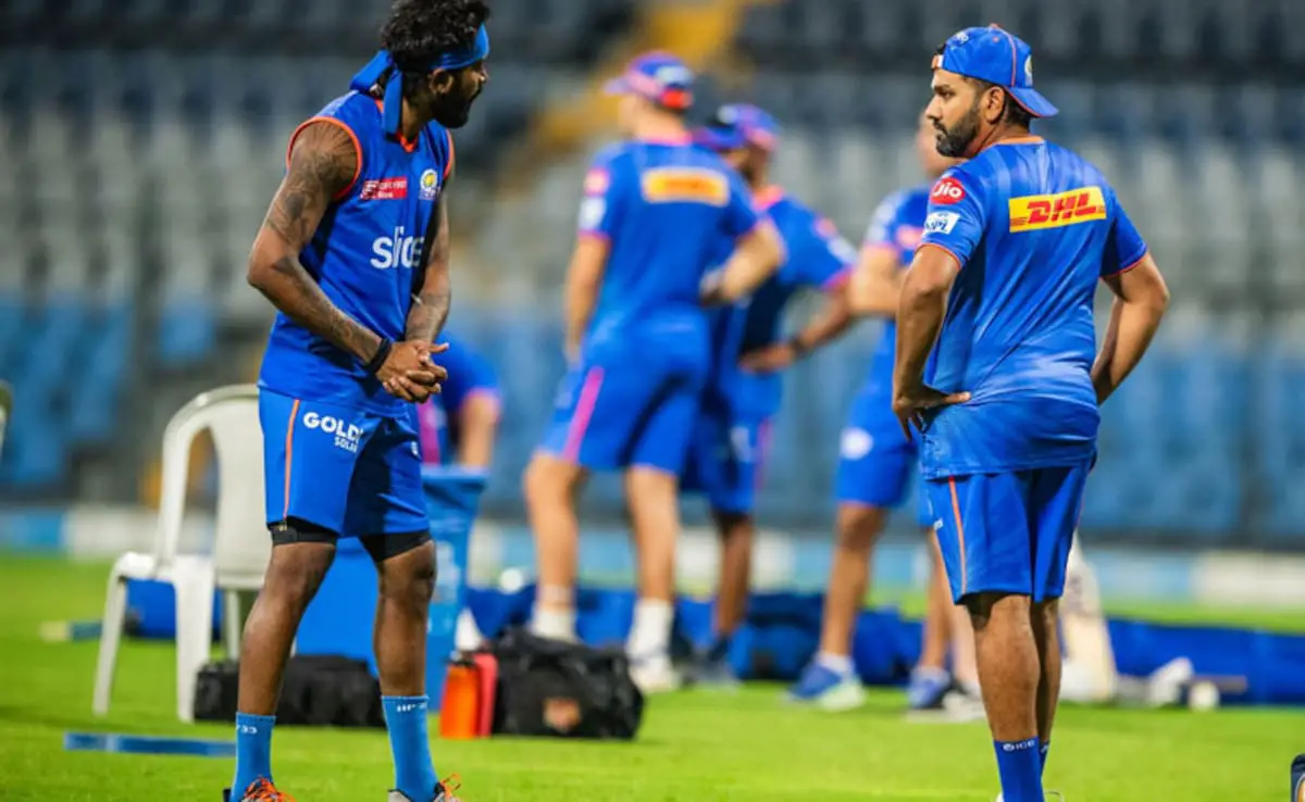 Rohit Sharma to Return as Mi Skipper vs CSK? Hardik pandya ineligible due to this ipl rule