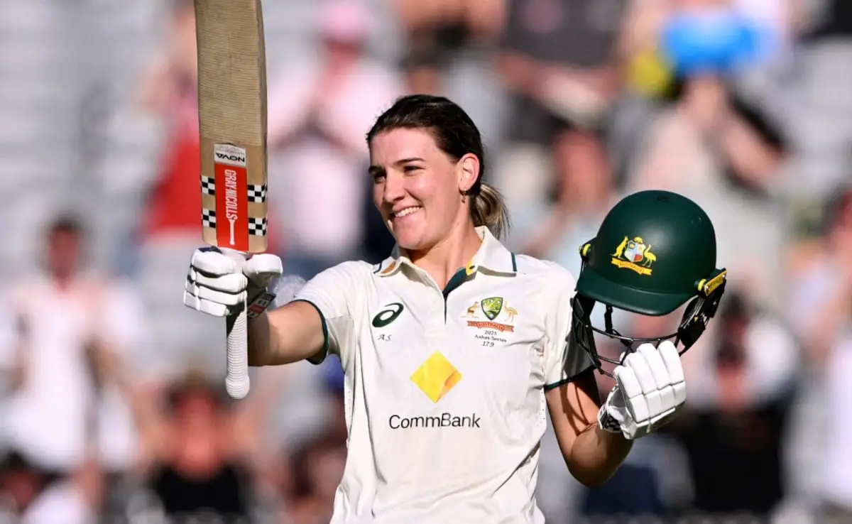 Annabel Sutherland Scripts History with Ton as Australia Dominate England