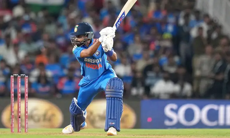 Shreyas Iyer "Best in God's Eyes": India Star Gets Blockbuster Praise from Harbhajan Singh